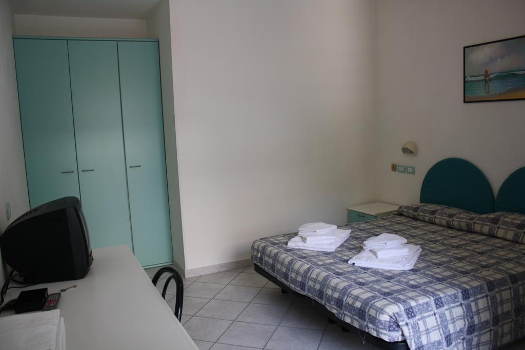 Residence Le Vele Cattolica Exterior photo