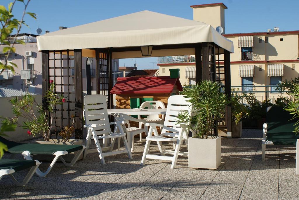 Residence Le Vele Cattolica Exterior photo